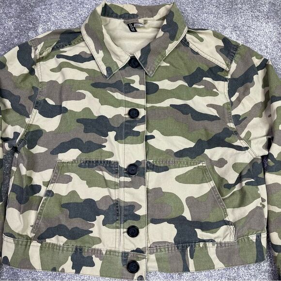 H&M Divided Camo Jacket Women's Large Button Up Long Sleeve Pockets - Picture 2 of 13
